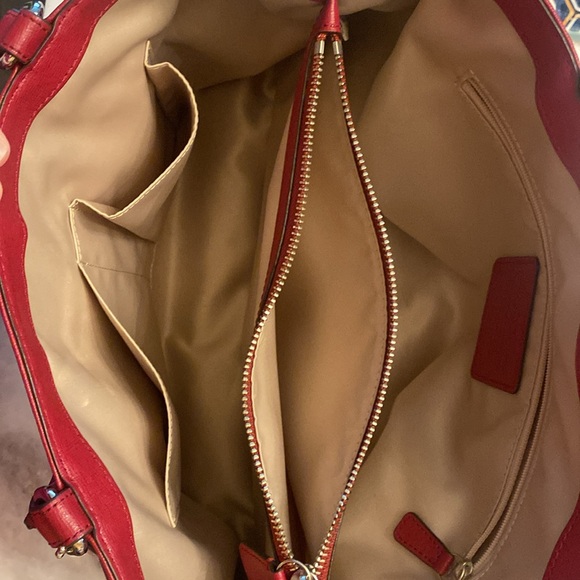 Coach tote deep red like new condition - Picture 6 of 14